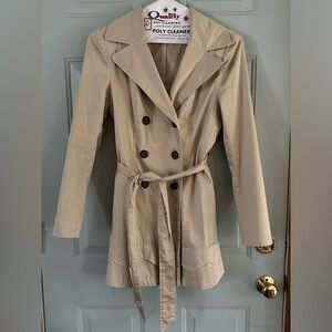 Trench coat